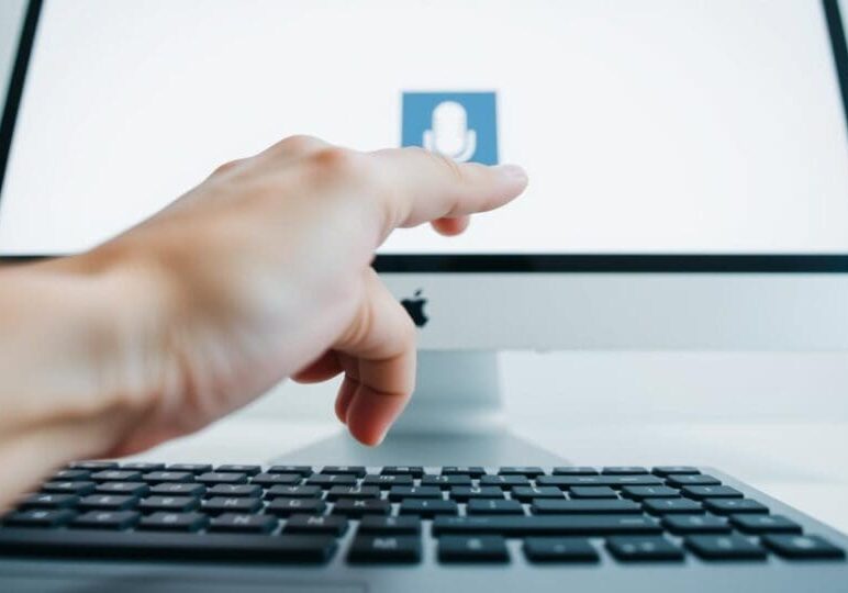 How to Turn on Microphone on Computer - SynchroNet